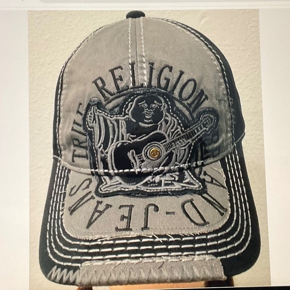 True & Co. Other - True religion Trucker hat.